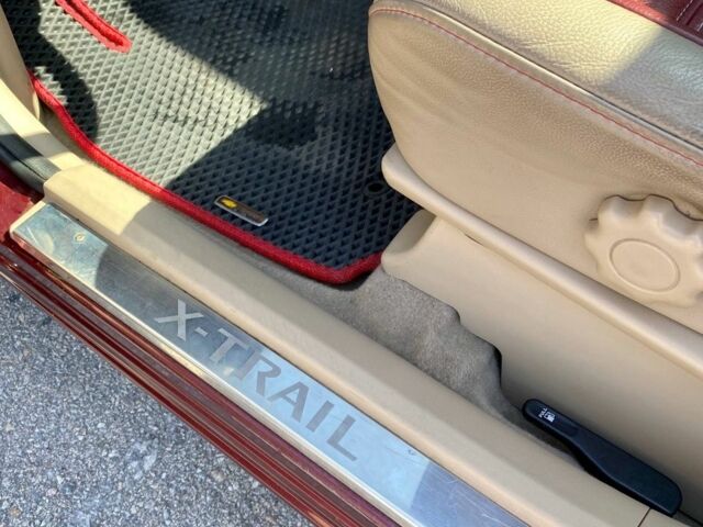 Красный Ниссан ИксТрейл, объемом двигателя 2.2 л и пробегом 337 тыс. км за 3599 $, фото 22 на Automoto.ua