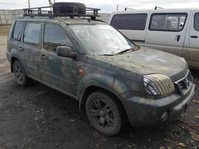 Красный Ниссан ИксТрейл, объемом двигателя 2.2 л и пробегом 450 тыс. км за 1430 $, фото 1 на Automoto.ua