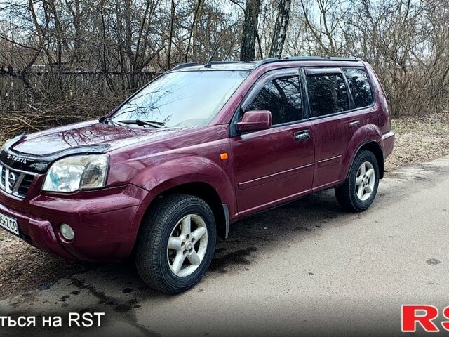 Червоний Ніссан ІксТрейл, об'ємом двигуна 2.5 л та пробігом 240 тис. км за 5800 $, фото 1 на Automoto.ua
