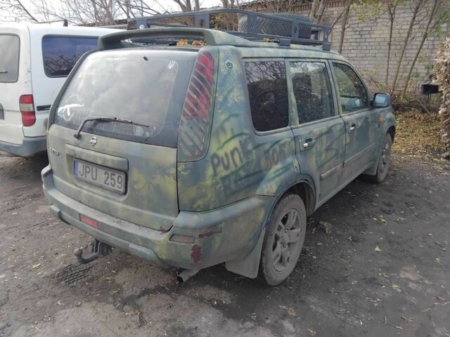 Красный Ниссан ИксТрейл, объемом двигателя 2.2 л и пробегом 450 тыс. км за 1430 $, фото 5 на Automoto.ua