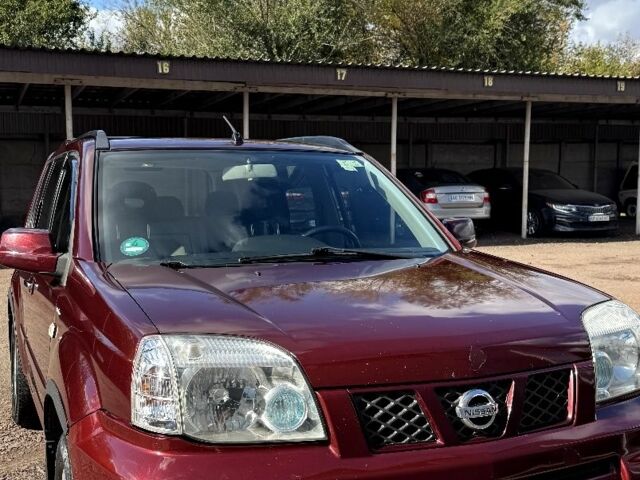 Красный Ниссан ИксТрейл, объемом двигателя 2.2 л и пробегом 1 тыс. км за 4500 $, фото 1 на Automoto.ua