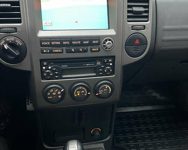 Красный Ниссан ИксТрейл, объемом двигателя 2.2 л и пробегом 160 тыс. км за 5000 $, фото 13 на Automoto.ua