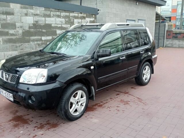 Красный Ниссан ИксТрейл, объемом двигателя 2.2 л и пробегом 335 тыс. км за 5008 $, фото 15 на Automoto.ua