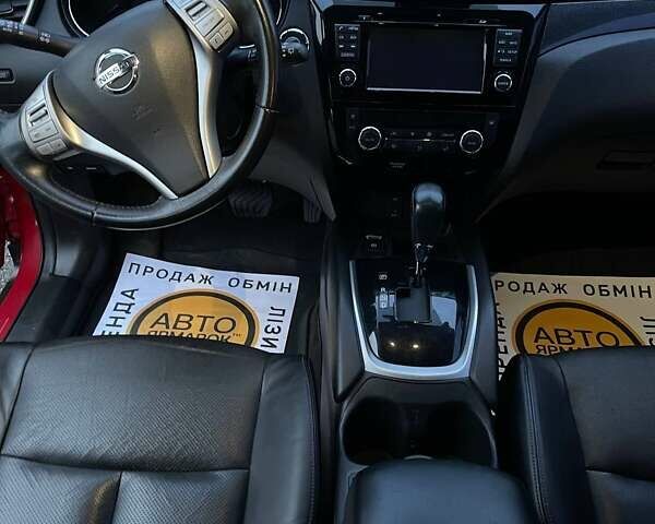 Красный Ниссан ИксТрейл, объемом двигателя 2.49 л и пробегом 95 тыс. км за 15690 $, фото 14 на Automoto.ua