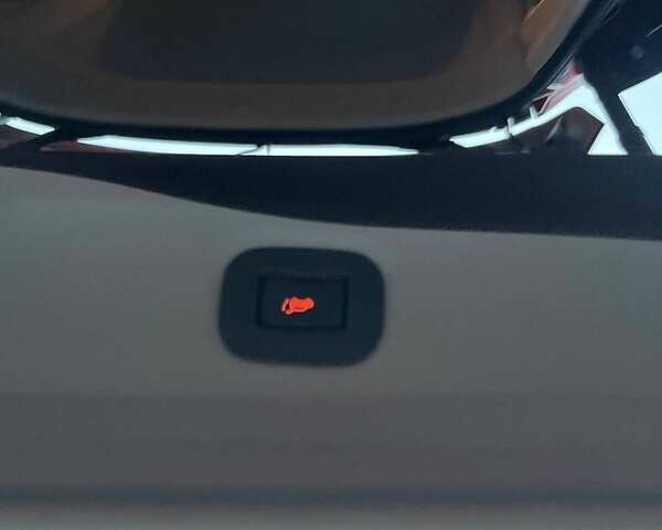 Красный Ниссан ИксТрейл, объемом двигателя 2.49 л и пробегом 95 тыс. км за 15690 $, фото 16 на Automoto.ua