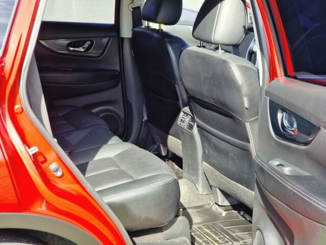 Червоний Ніссан ІксТрейл, об'ємом двигуна 2.5 л та пробігом 94 тис. км за 15637 $, фото 17 на Automoto.ua