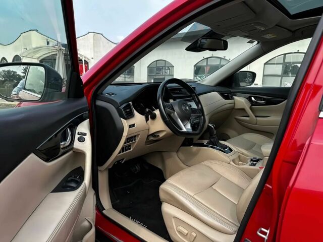 Красный Ниссан ИксТрейл, объемом двигателя 2 л и пробегом 63 тыс. км за 12000 $, фото 8 на Automoto.ua