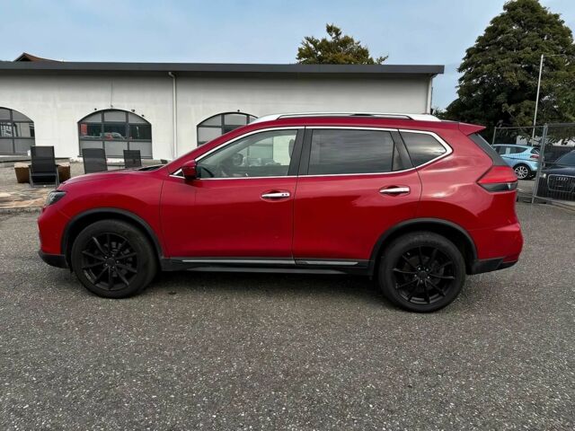 Красный Ниссан ИксТрейл, объемом двигателя 2 л и пробегом 63 тыс. км за 12000 $, фото 3 на Automoto.ua