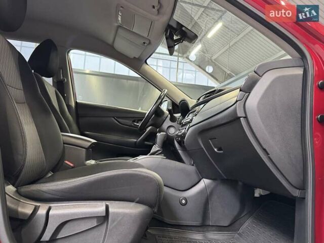 Червоний Ніссан ІксТрейл, об'ємом двигуна 2 л та пробігом 167 тис. км за 17500 $, фото 26 на Automoto.ua