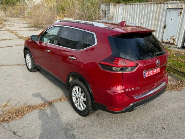 Красный Ниссан ИксТрейл, объемом двигателя 2.5 л и пробегом 95 тыс. км за 10999 $, фото 2 на Automoto.ua