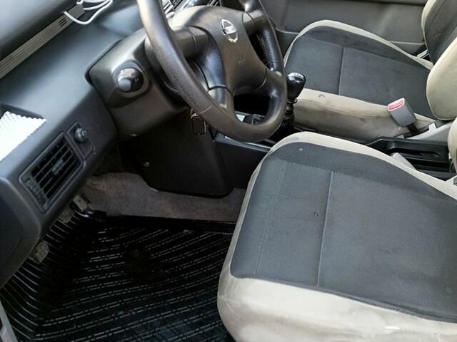 Ниссан ИксТрейл, объемом двигателя 2.2 л и пробегом 278 тыс. км за 3100 $, фото 8 на Automoto.ua