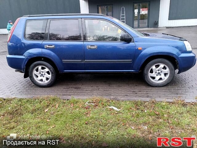 Ниссан ИксТрейл, объемом двигателя 2.2 л и пробегом 278 тыс. км за 2900 $, фото 4 на Automoto.ua