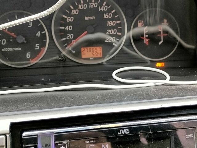 Ниссан ИксТрейл, объемом двигателя 2.2 л и пробегом 278 тыс. км за 2900 $, фото 8 на Automoto.ua