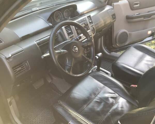 Ниссан ИксТрейл, объемом двигателя 0 л и пробегом 325 тыс. км за 5000 $, фото 9 на Automoto.ua