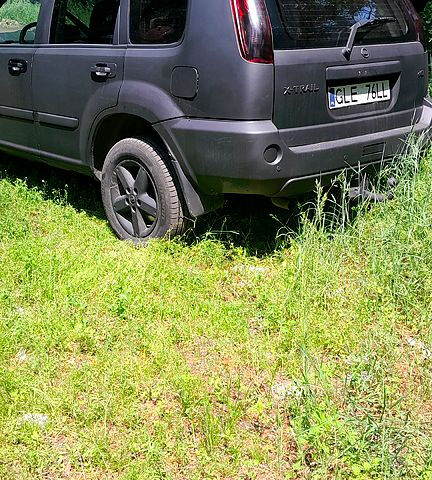 Ніссан ІксТрейл, об'ємом двигуна 2.2 л та пробігом 100 тис. км за 3100 $, фото 3 на Automoto.ua