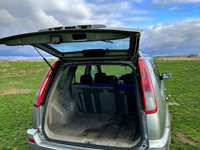 Ниссан ИксТрейл, объемом двигателя 1.7 л и пробегом 230 тыс. км за 2400 $, фото 4 на Automoto.ua