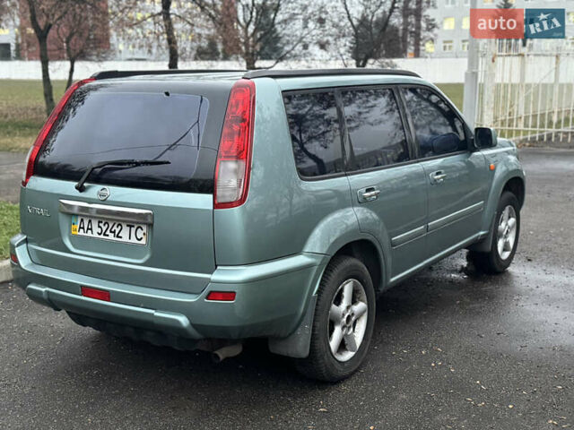 Ниссан ИксТрейл, объемом двигателя 2 л и пробегом 311 тыс. км за 4999 $, фото 4 на Automoto.ua