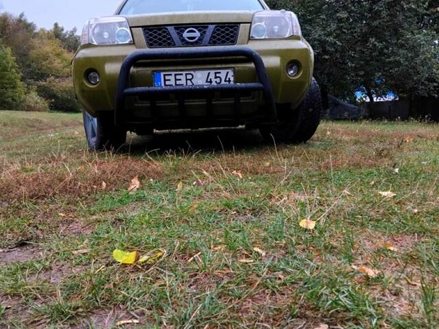 Ниссан ИксТрейл, объемом двигателя 2.2 л и пробегом 312 тыс. км за 3600 $, фото 5 на Automoto.ua