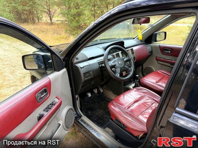 Ніссан ІксТрейл, об'ємом двигуна 2.2 л та пробігом 225 тис. км за 3800 $, фото 10 на Automoto.ua