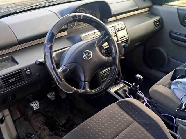 Ниссан ИксТрейл, объемом двигателя 22 л и пробегом 0 тыс. км за 3500 $, фото 2 на Automoto.ua