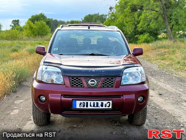 Ниссан ИксТрейл, объемом двигателя 2.2 л и пробегом 300 тыс. км за 2650 $, фото 5 на Automoto.ua