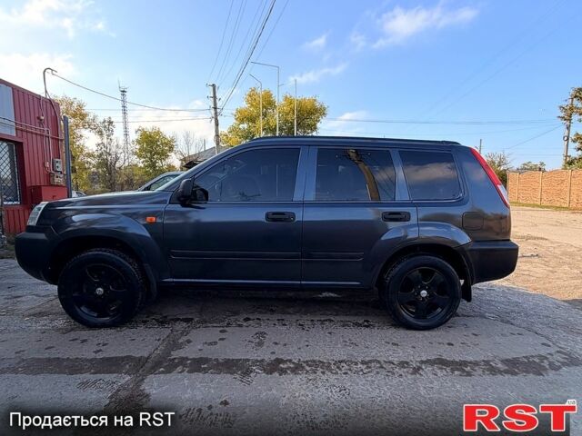 Ниссан ИксТрейл, объемом двигателя 2 л и пробегом 400 тыс. км за 2850 $, фото 4 на Automoto.ua