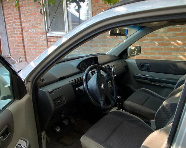 Ниссан ИксТрейл, объемом двигателя 0 л и пробегом 250 тыс. км за 2665 $, фото 5 на Automoto.ua