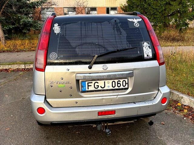 Ниссан ИксТрейл, объемом двигателя 2.2 л и пробегом 0 тыс. км за 3300 $, фото 3 на Automoto.ua