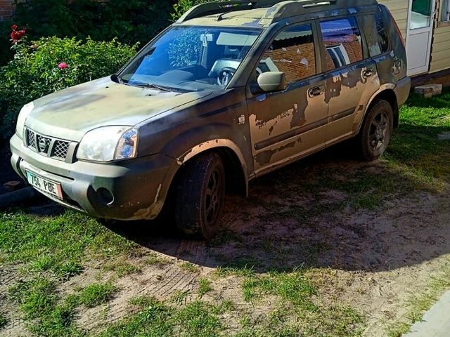 Ниссан ИксТрейл, объемом двигателя 2.2 л и пробегом 270 тыс. км за 2700 $, фото 1 на Automoto.ua