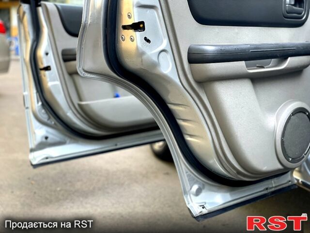 Ниссан ИксТрейл, объемом двигателя 2.2 л и пробегом 286 тыс. км за 3850 $, фото 7 на Automoto.ua