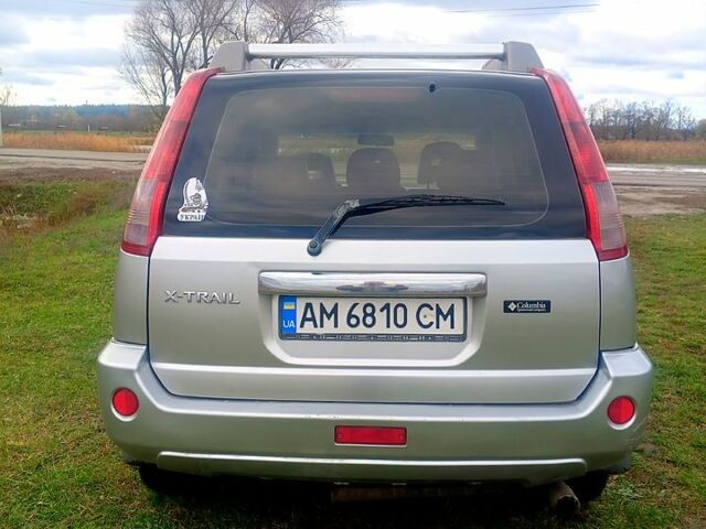 Ніссан ІксТрейл, об'ємом двигуна 2.5 л та пробігом 250 тис. км за 6500 $, фото 3 на Automoto.ua