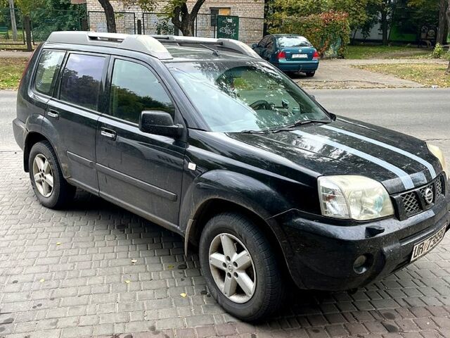 Ниссан ИксТрейл, объемом двигателя 2.2 л и пробегом 360 тыс. км за 2500 $, фото 1 на Automoto.ua