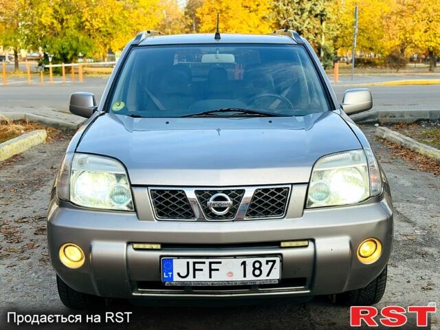 Ніссан ІксТрейл, об'ємом двигуна 2.2 л та пробігом 0 тис. км за 3100 $, фото 2 на Automoto.ua