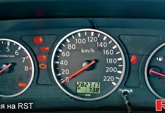 Ниссан ИксТрейл, объемом двигателя 2 л и пробегом 282 тыс. км за 6500 $, фото 6 на Automoto.ua