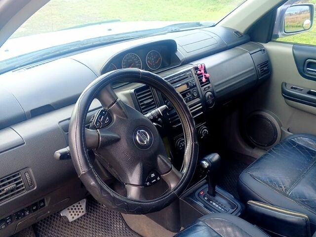 Ниссан ИксТрейл, объемом двигателя 2.5 л и пробегом 250 тыс. км за 6500 $, фото 9 на Automoto.ua