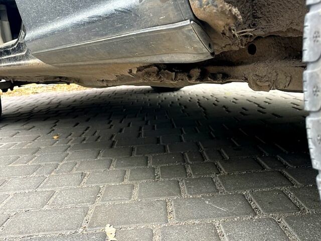 Ниссан ИксТрейл, объемом двигателя 2.2 л и пробегом 360 тыс. км за 2500 $, фото 6 на Automoto.ua