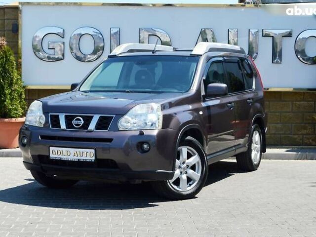 Ніссан ІксТрейл, об'ємом двигуна 2 л та пробігом 175 тис. км за 7999 $, фото 4 на Automoto.ua
