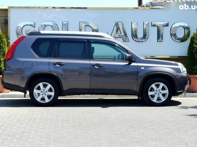 Ніссан ІксТрейл, об'ємом двигуна 2 л та пробігом 175 тис. км за 7999 $, фото 12 на Automoto.ua