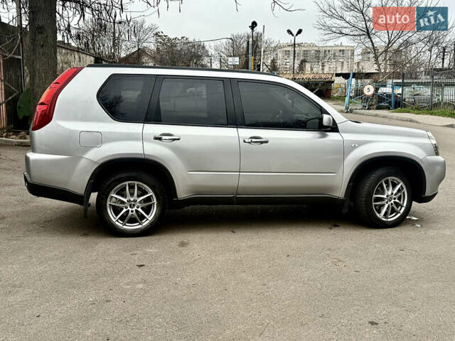 Ниссан ИксТрейл, объемом двигателя 2 л и пробегом 253 тыс. км за 10999 $, фото 10 на Automoto.ua