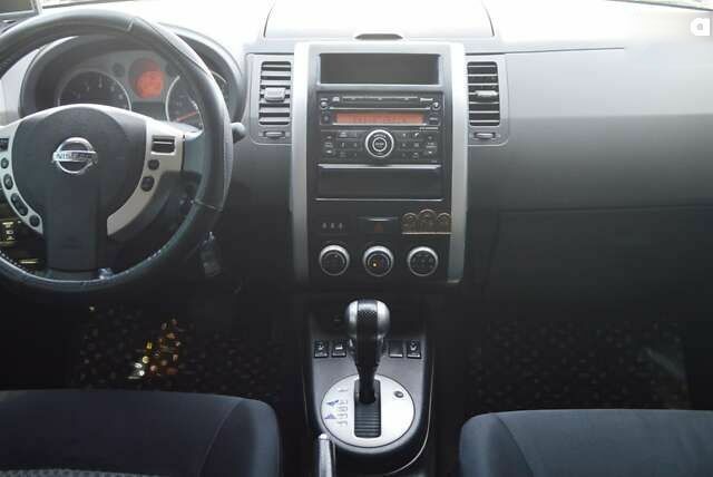 Ниссан ИксТрейл, объемом двигателя 0 л и пробегом 176 тыс. км за 9000 $, фото 17 на Automoto.ua