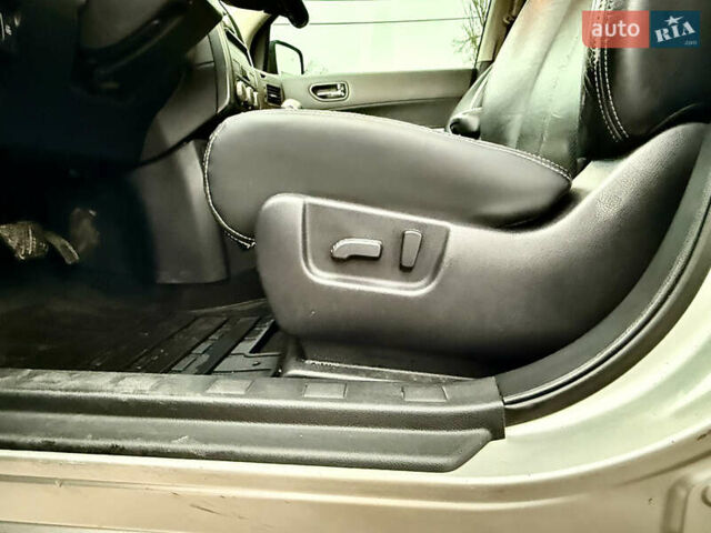 Ниссан ИксТрейл, объемом двигателя 2 л и пробегом 253 тыс. км за 10999 $, фото 13 на Automoto.ua