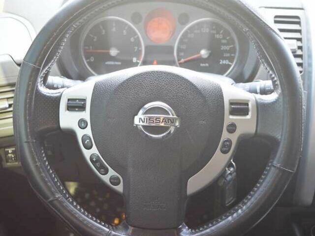 Ниссан ИксТрейл, объемом двигателя 0 л и пробегом 176 тыс. км за 9000 $, фото 13 на Automoto.ua