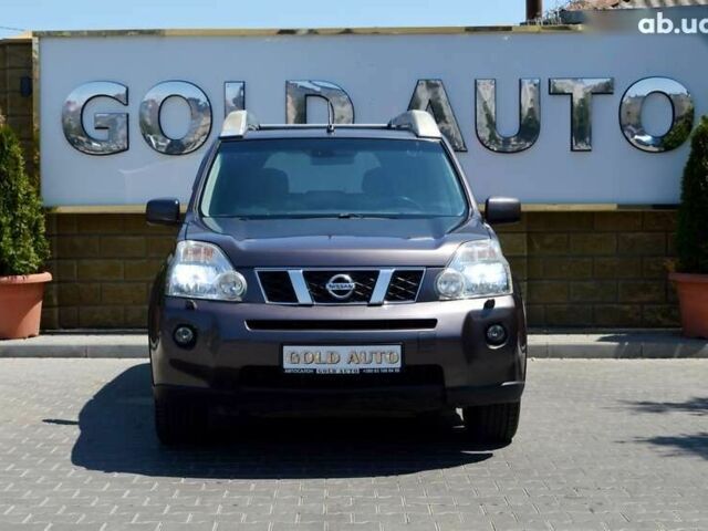 Ніссан ІксТрейл, об'ємом двигуна 2 л та пробігом 175 тис. км за 7999 $, фото 3 на Automoto.ua