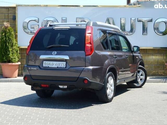 Ніссан ІксТрейл, об'ємом двигуна 2 л та пробігом 175 тис. км за 7999 $, фото 10 на Automoto.ua