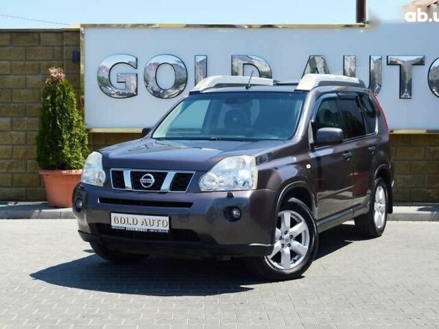 Ніссан ІксТрейл, об'ємом двигуна 2 л та пробігом 175 тис. км за 7999 $, фото 5 на Automoto.ua