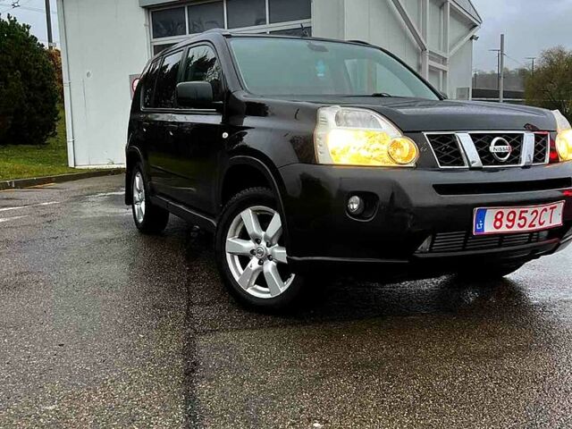 Ниссан ИксТрейл, объемом двигателя 2 л и пробегом 240 тыс. км за 6500 $, фото 3 на Automoto.ua