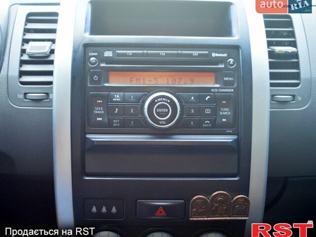 Ніссан ІксТрейл, об'ємом двигуна 2 л та пробігом 180 тис. км за 9500 $, фото 12 на Automoto.ua