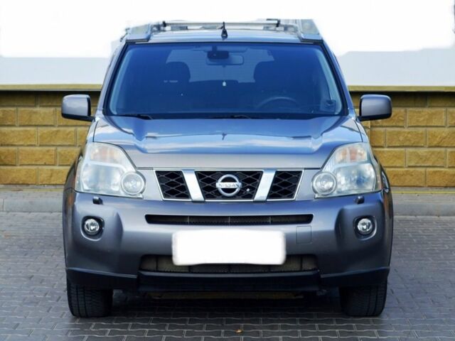 Ніссан ІксТрейл, об'ємом двигуна 2 л та пробігом 180 тис. км за 9500 $, фото 2 на Automoto.ua