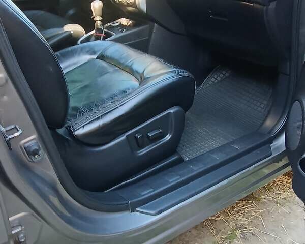 Ниссан ИксТрейл, объемом двигателя 2 л и пробегом 280 тыс. км за 10800 $, фото 8 на Automoto.ua