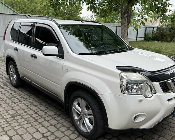 Ниссан ИксТрейл, объемом двигателя 2 л и пробегом 130 тыс. км за 9999 $, фото 7 на Automoto.ua